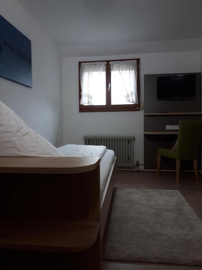 Gasthof Zur Traube Konstanz Bagian luar foto